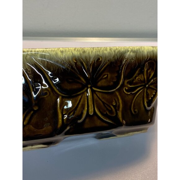 Vtg Hull Pottery USA F16 Ceramic Planter Butterfly Design Green Drip Rectangle - Picture 3 of 10